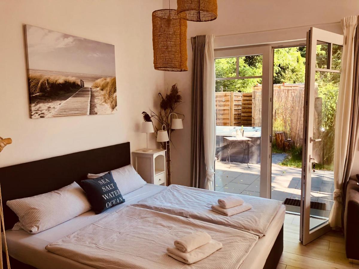 Gartenloft Mit Outdoor Whirlpool Und Garten Ferienhaus Petershagen-Eggersdorf